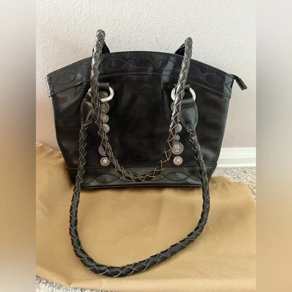 Patricia Nash Zorita Shoulder Bag with Coin Accent Detail - Picture 5 of 6